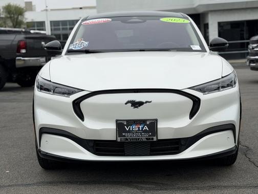 STAR WHITE MET TRI-COAT 2023 Ford Mustang Mach-E PREMIUM