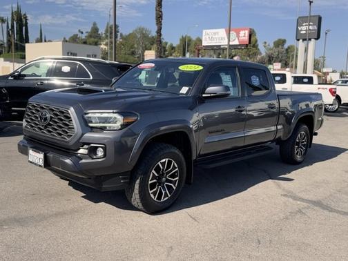 2021 Toyota Tacoma 