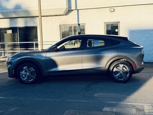 2023 Ford Mustang Mach-E SELECT