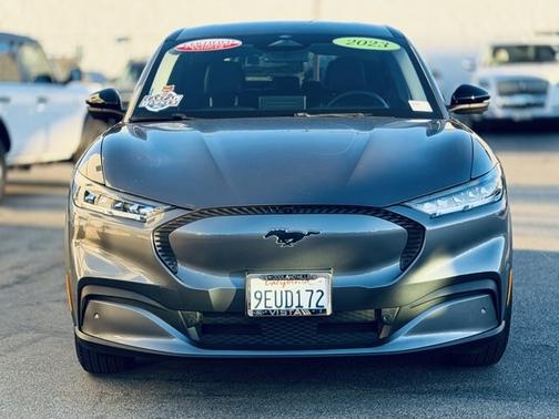 2023 Ford Mustang Mach-E SELECT