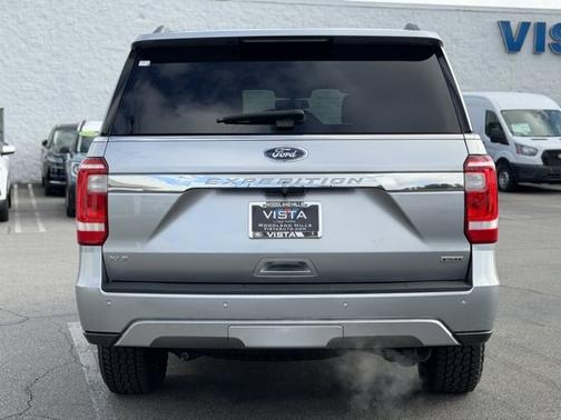 ICONIC SILVER METALLIC 2021 Ford Expedition XLT