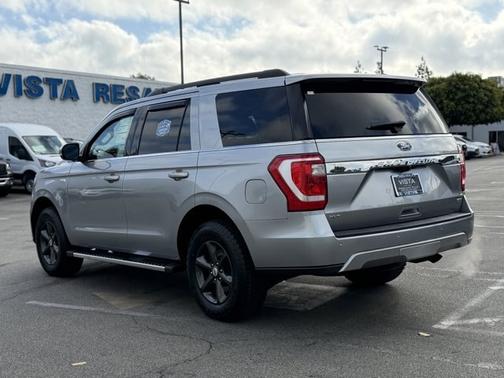 ICONIC SILVER METALLIC 2021 Ford Expedition XLT