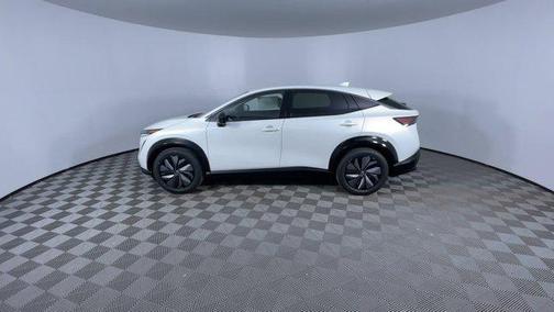 2025 Nissan ARIYA ENGAGE+