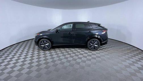 2025 Nissan ARIYA EVOLVE+