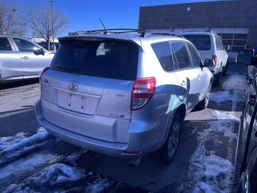 2011 Toyota RAV4 Sport