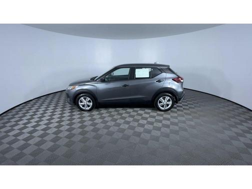 2021 Nissan Kicks S