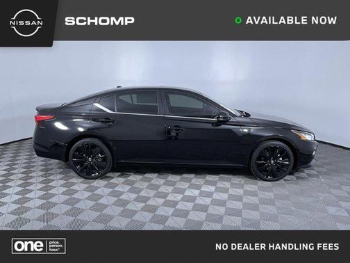 2022 Nissan Altima SR Intelligent AWD