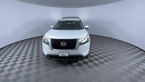 2025 Nissan Pathfinder SV 4WD
