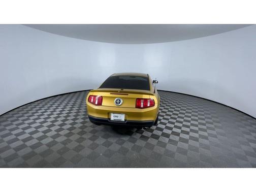 2010 Ford Mustang Base