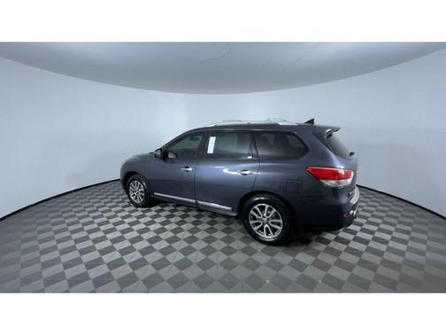 2014 Nissan Pathfinder SL