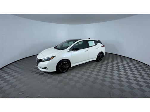 2024 Nissan Leaf SV PLUS