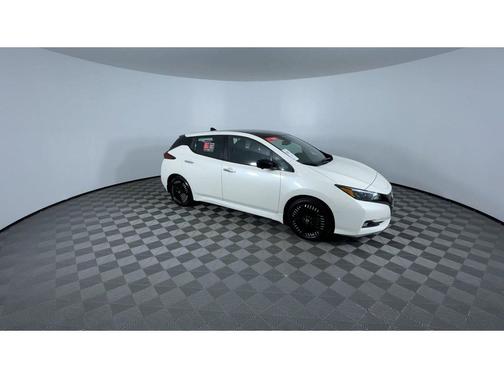 2024 Nissan Leaf SV PLUS