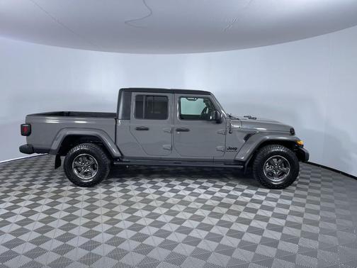 2021 Jeep Gladiator Sport S