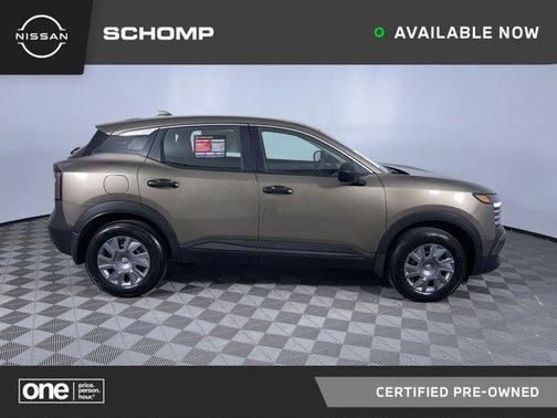 2025 Nissan Kicks S