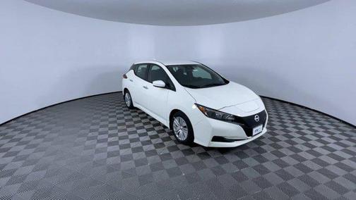 2025 Nissan Leaf S