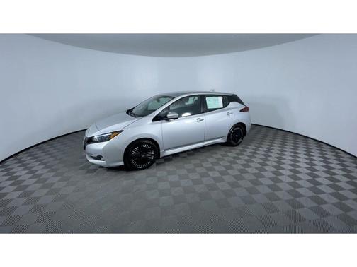 2024 Nissan Leaf SV PLUS