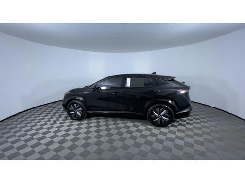 Black 2024 Nissan ARIYA EVOLVE+