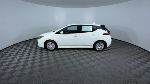 2025 Nissan Leaf S