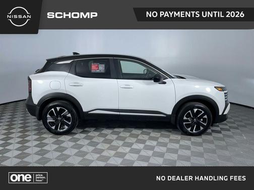 2025 Nissan Kicks SV