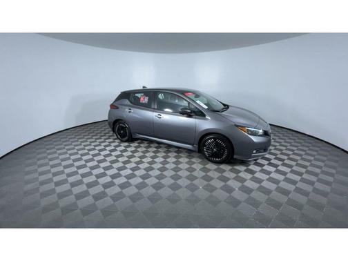 2024 Nissan Leaf SV PLUS