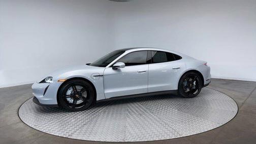 2022 Porsche Taycan RWD