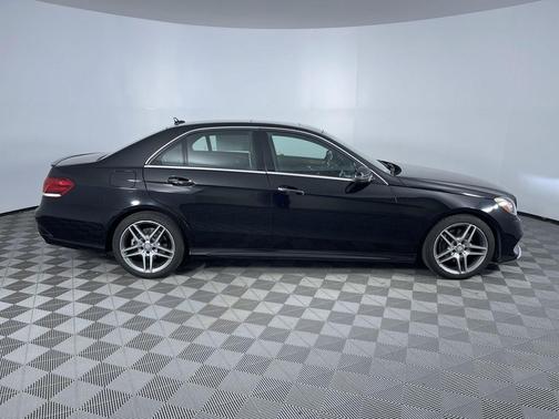 2015 Mercedes-Benz E-Class 4MATIC
