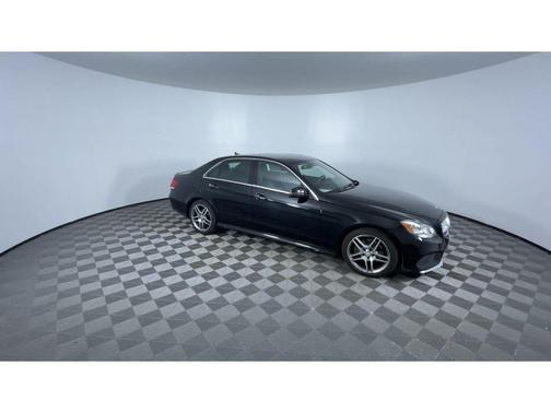 2015 Mercedes-Benz E-Class 4MATIC