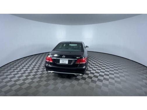 2015 Mercedes-Benz E-Class 4MATIC
