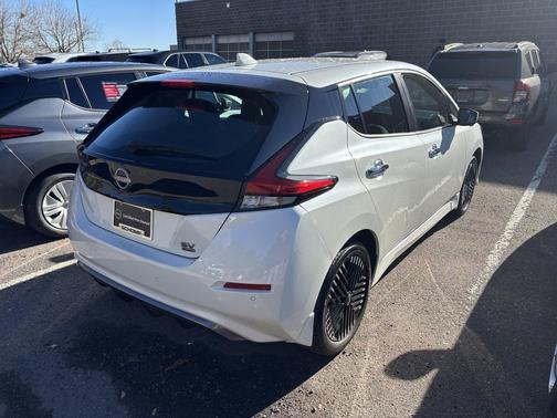 2024 Nissan Leaf SV PLUS