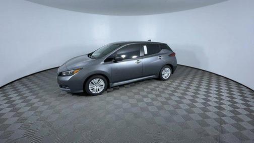 2025 Nissan Leaf S