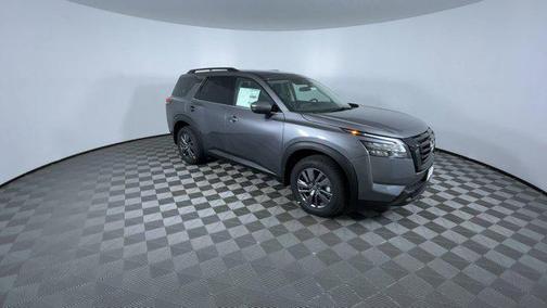 2025 Nissan Pathfinder SV 4WD