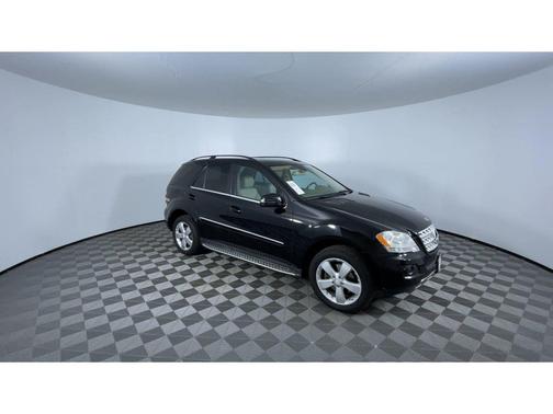 2010 Mercedes-Benz M-Class 4MATIC