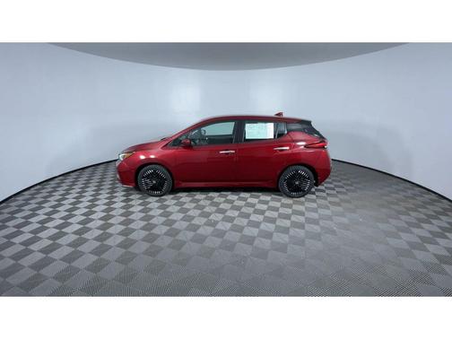 2024 Nissan Leaf SV PLUS