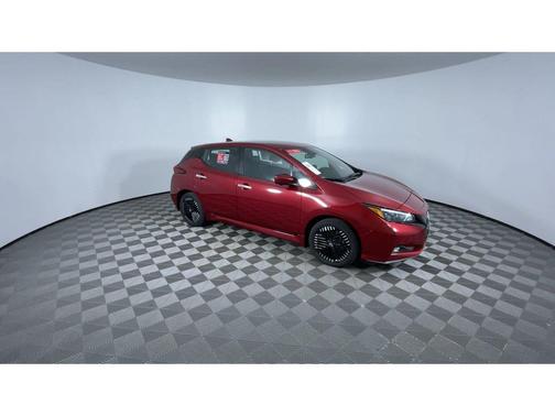 2024 Nissan Leaf SV PLUS