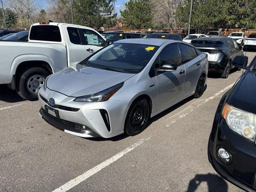 2022 Toyota Prius XLE