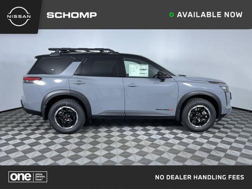 Boulder Gray Pearl/Super Black 2026 Nissan Pathfinder Rock Creek
