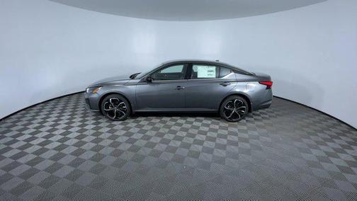 2025 Nissan Altima SR AWD