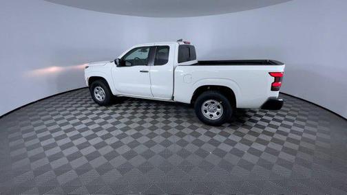 2025 Nissan Frontier S