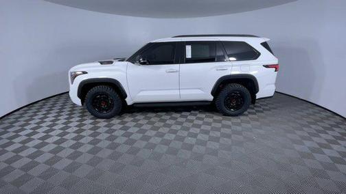 2025 Toyota Sequoia Base