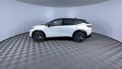 2025 Nissan ARIYA ENGAGE+