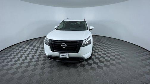 2025 Nissan Pathfinder SV 4WD
