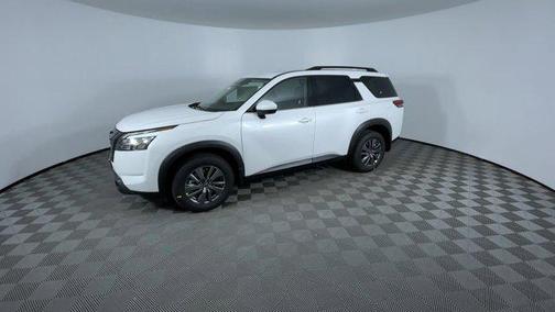 2025 Nissan Pathfinder SV 4WD