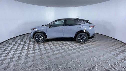 2025 Nissan ARIYA PLATINUM+