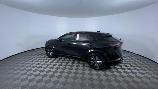Black Diamond Pearl 2024 Nissan ARIYA EVOLVE+
