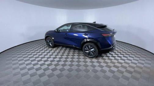 2025 Nissan ARIYA EVOLVE+