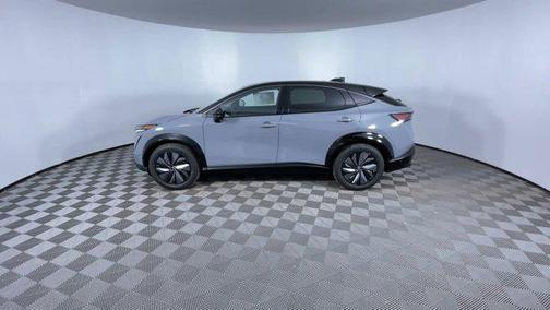 2025 Nissan ARIYA PLATINUM+