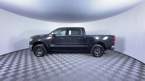 Photo 5 of 28 of 2020 RAM 1500 Limited