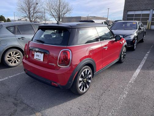 2022 MINI Hardtop Cooper S