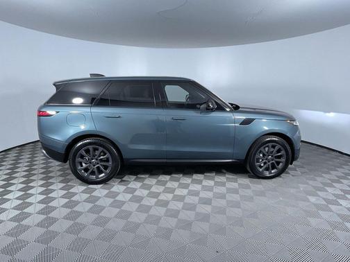 2023 Land Rover Range Rover Sport SE