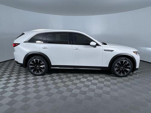2024 Mazda CX-90 PHEV Premium
